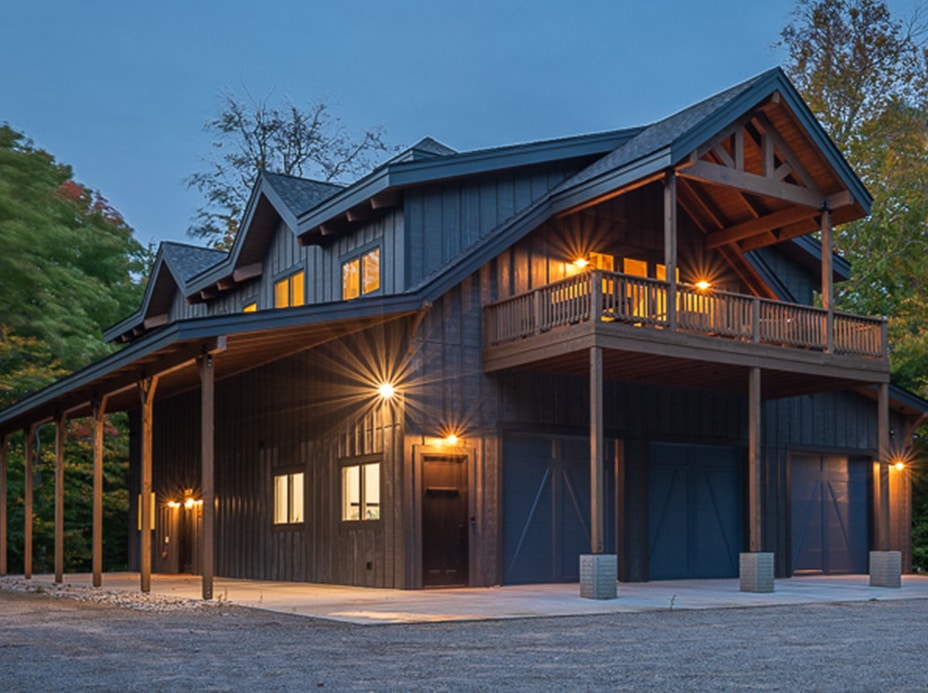 Frankfort Garage & Storage Barn