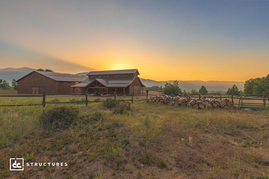 Buena Vista Horse Barn