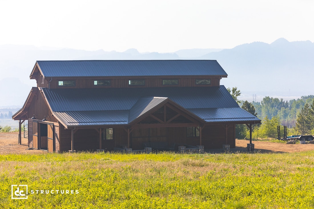 Buena Vista Horse Barn