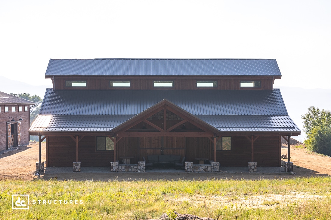 Buena Vista Horse Barn