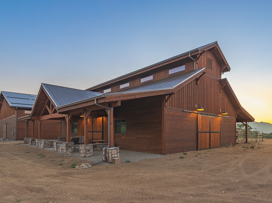 Buena Vista Horse Barn